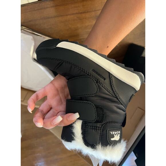 Sorel Whitney II Strap Faux Fur Black Puffer Boots Size 10 - Picture 4 of 6